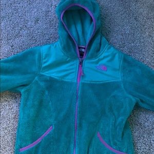 North Face Girls Fleece.  Turquoise and Purple
